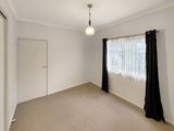 https://images.listonce.com.au/custom/160x/listings/12-upper-skene-street-newtown-vic-3220/608/01581608_img_04.jpg?_vttkW_JuRY