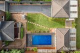 https://images.listonce.com.au/custom/160x/listings/12-valley-park-drive-mooroolbark-vic-3138/475/01927475_img_02.jpg?WlzZmNmxn-U