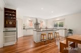 https://images.listonce.com.au/custom/160x/listings/12-valley-park-drive-mooroolbark-vic-3138/475/01927475_img_07.jpg?0rBG3WyHGOo