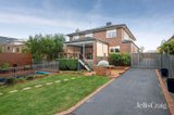https://images.listonce.com.au/custom/160x/listings/12-valley-park-drive-mooroolbark-vic-3138/475/01927475_img_21.jpg?85iqhjxXJq4