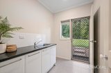 https://images.listonce.com.au/custom/160x/listings/12-valley-road-seville-vic-3139/228/01885228_img_13.jpg?sefcgbtXCtw