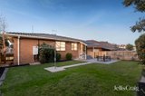 https://images.listonce.com.au/custom/160x/listings/12-victoria-street-bulleen-vic-3105/355/01975355_img_12.jpg?JMBAHE2opX8