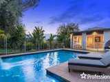 https://images.listonce.com.au/custom/160x/listings/12-view-point-drive-chirnside-park-vic-3116/389/01526389_img_01.jpg?UTUXI6-wZpA