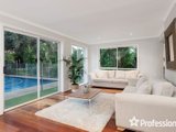 https://images.listonce.com.au/custom/160x/listings/12-view-point-drive-chirnside-park-vic-3116/389/01526389_img_06.jpg?AKXRJYGOfNo