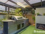 https://images.listonce.com.au/custom/160x/listings/12-view-point-drive-chirnside-park-vic-3116/389/01526389_img_17.jpg?lul3Ozolnug