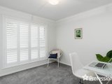 https://images.listonce.com.au/custom/160x/listings/12-view-point-drive-chirnside-park-vic-3116/389/01526389_img_21.jpg?hikVqEWuhho