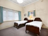 https://images.listonce.com.au/custom/160x/listings/12-view-street-hawthorn-vic-3122/807/01684807_img_08.jpg?afskZkNJoWo