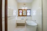 https://images.listonce.com.au/custom/160x/listings/12-vincent-street-sandringham-vic-3191/961/01649961_img_08.jpg?RIixefuKqRM