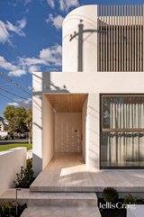 https://images.listonce.com.au/custom/160x/listings/12-wales-street-northcote-vic-3070/668/01751668_img_03.jpg?AR99rDTSemo