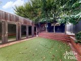 https://images.listonce.com.au/custom/160x/listings/12-walker-street-moonee-ponds-vic-3039/517/01635517_img_01.jpg?EJQZ5kva0Zo