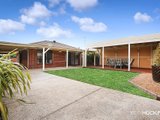 https://images.listonce.com.au/custom/160x/listings/12-walters-court-altona-meadows-vic-3028/695/01203695_img_14.jpg?Gu9ZliZSAII