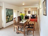 https://images.listonce.com.au/custom/160x/listings/12-wave-street-elwood-vic-3184/046/01794046_img_04.jpg?PWEwAJ4AIBI