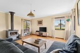 https://images.listonce.com.au/custom/160x/listings/12-west-street-clunes-vic-3370/090/01783090_img_03.jpg?2QQZ83owhAA