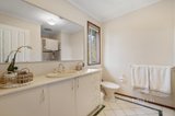 https://images.listonce.com.au/custom/160x/listings/12-willaura-place-yallambie-vic-3085/733/01738733_img_12.jpg?DS2-CzESLSM