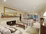 https://images.listonce.com.au/custom/160x/listings/12-willowfield-court-highton-vic-3216/568/01699568_img_04.jpg?wvkz31Z88dQ