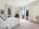 https://images.listonce.com.au/custom/160x/listings/12-wimba-avenue-kew-vic-3101/012/01684012_img_06.jpg?apvhvxfNKMg