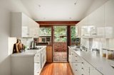 https://images.listonce.com.au/custom/160x/listings/12-yarra-street-kew-vic-3101/516/01511516_img_07.jpg?nlSfxMbOliU