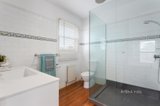 https://images.listonce.com.au/custom/160x/listings/12-york-street-brighton-vic-3186/762/01124762_img_08.jpg?oeOjZE4L9i8