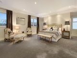 https://images.listonce.com.au/custom/160x/listings/120-belmore-road-balwyn-vic-3103/117/01684117_img_13.jpg?sHxhm_LBy3U