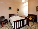 https://images.listonce.com.au/custom/160x/listings/120-glenhuntly-road-elwood-vic-3184/863/01793863_img_08.jpg?IQ1JQ6sX8AY