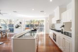 https://images.listonce.com.au/custom/160x/listings/120-hill-road-balwyn-north-vic-3104/893/01637893_img_05.jpg?Fhp0NdJA9is