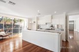 https://images.listonce.com.au/custom/160x/listings/120-hill-road-balwyn-north-vic-3104/893/01637893_img_06.jpg?uYURThvGu5g