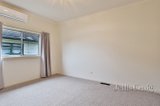 https://images.listonce.com.au/custom/160x/listings/120-maidstone-street-ringwood-vic-3134/433/01589433_img_04.jpg?NFYmJC1fcxk