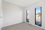 https://images.listonce.com.au/custom/160x/listings/120-oakbank-boulevard-whittlesea-vic-3757/044/01739044_img_08.jpg?dTBFfooMub0