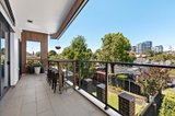 https://images.listonce.com.au/custom/160x/listings/120-park-street-moonee-ponds-vic-3039/514/01640514_img_10.jpg?3FhurcyP5q4