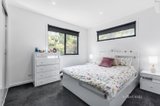 https://images.listonce.com.au/custom/160x/listings/120-south-parade-blackburn-vic-3130/702/01317702_img_04.jpg?4dPMExvp_rs