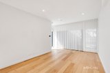 https://images.listonce.com.au/custom/160x/listings/120-staley-street-brunswick-vic-3056/544/01827544_img_07.jpg?iapVHucEce0