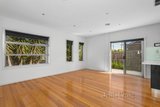 https://images.listonce.com.au/custom/160x/listings/120-stenhouse-avenue-brooklyn-vic-3012/120/01639120_img_04.jpg?UkMWOmsNrtI