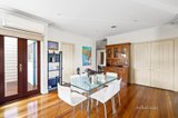 https://images.listonce.com.au/custom/160x/listings/120-the-avenue-spotswood-vic-3015/780/01590780_img_06.jpg?QO-MWqT_0Bw