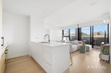 https://images.listonce.com.au/custom/160x/listings/12045-linden-avenue-ivanhoe-vic-3079/402/01832402_img_05.jpg?q7G8uGFP80A