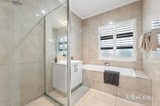https://images.listonce.com.au/custom/160x/listings/1205-lawrence-road-mount-waverley-vic-3149/431/01901431_img_14.jpg?wWpEelHiIKU