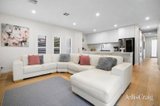 https://images.listonce.com.au/custom/160x/listings/121-alameda-avenue-mornington-vic-3931/534/01934534_img_04.jpg?_laLgyF3haA