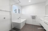 https://images.listonce.com.au/custom/160x/listings/121-alameda-avenue-mornington-vic-3931/534/01934534_img_11.jpg?agK43bsl79U