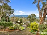 https://images.listonce.com.au/custom/160x/listings/121-bastow-road-lilydale-vic-3140/002/01526002_img_03.jpg?Qz3xs_6jMto