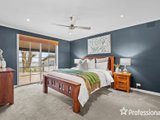 https://images.listonce.com.au/custom/160x/listings/121-bastow-road-lilydale-vic-3140/002/01526002_img_15.jpg?zCAbhshcvEc