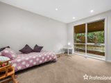 https://images.listonce.com.au/custom/160x/listings/121-bastow-road-lilydale-vic-3140/002/01526002_img_18.jpg?ycE0tgapMt0