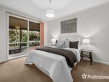 https://images.listonce.com.au/custom/160x/listings/121-bastow-road-lilydale-vic-3140/002/01526002_img_19.jpg?IimFn9Bxgjc