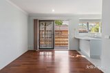 https://images.listonce.com.au/custom/160x/listings/121-beaufort-road-croydon-vic-3136/070/01860070_img_03.jpg?qawo6xAVxsg