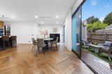 https://images.listonce.com.au/custom/160x/listings/121-blue-hills-avenue-mount-waverley-vic-3149/825/01738825_img_08.jpg?T-Q16YrkMGM