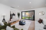 https://images.listonce.com.au/custom/160x/listings/121-bowman-street-mount-waverley-vic-3149/672/01596672_img_03.jpg?KAjNogMhg10