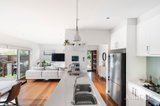 https://images.listonce.com.au/custom/160x/listings/121-culloden-street-brunswick-west-vic-3055/752/01985752_img_07.jpg?JJpMAbyRWrM