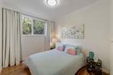 https://images.listonce.com.au/custom/160x/listings/121-hartington-street-kew-vic-3101/126/00092126_img_06.jpg?zKY0oLLa_Tg