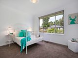 https://images.listonce.com.au/custom/160x/listings/121-lucas-avenue-kilsyth-vic-3137/061/00621061_img_10.jpg?JluFfYYgIuA