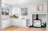 https://images.listonce.com.au/custom/160x/listings/121-main-road-campbells-creek-vic-3451/421/01780421_img_06.jpg?Wdufx7RU2-s