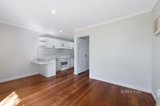 https://images.listonce.com.au/custom/160x/listings/121-main-road-lower-plenty-vic-3093/410/01520410_img_04.jpg?IgaLuBbgUq0