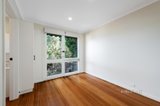 https://images.listonce.com.au/custom/160x/listings/121-main-road-lower-plenty-vic-3093/410/01520410_img_07.jpg?bS-898KKefo